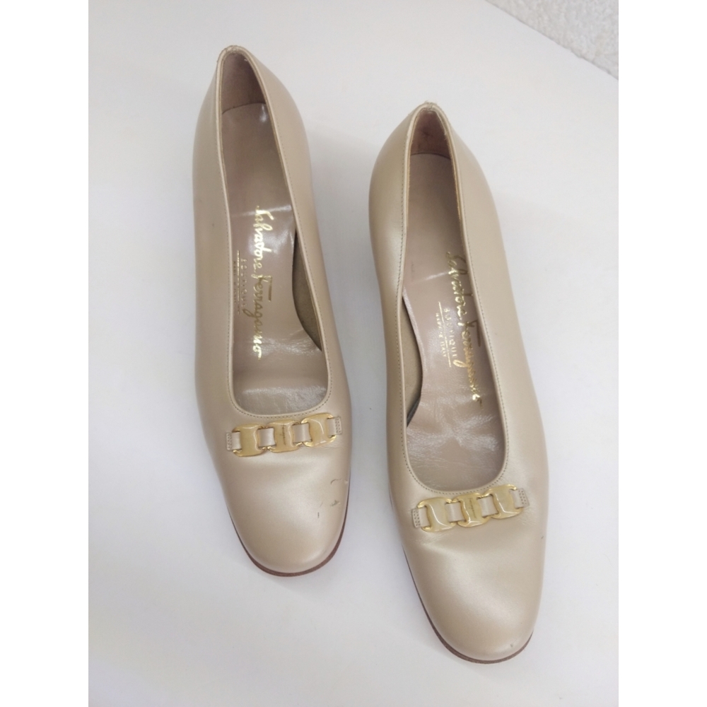 Salvatore Ferragamo Shoes Sz 7